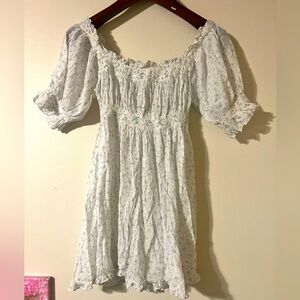 Size M Doen night gown